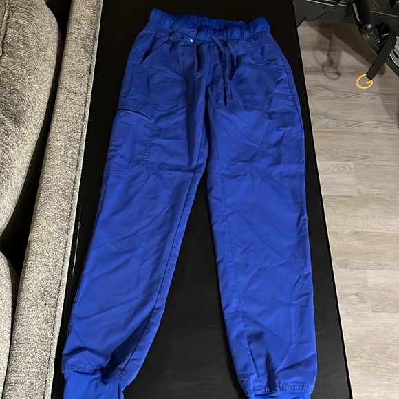 Small scrub set - Picture 4 of 4